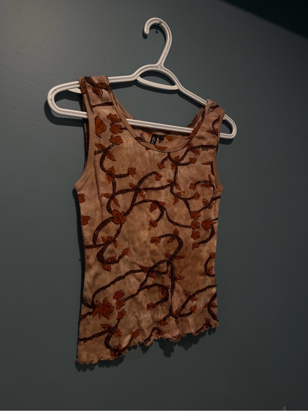 Vintage Floral Vine Sleeveless Tank Top in Beige and Rust
